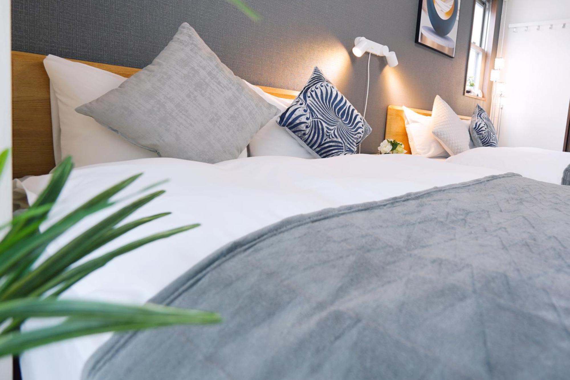 Apartament Dotonbori Royal Osaka Zewnętrze zdjęcie